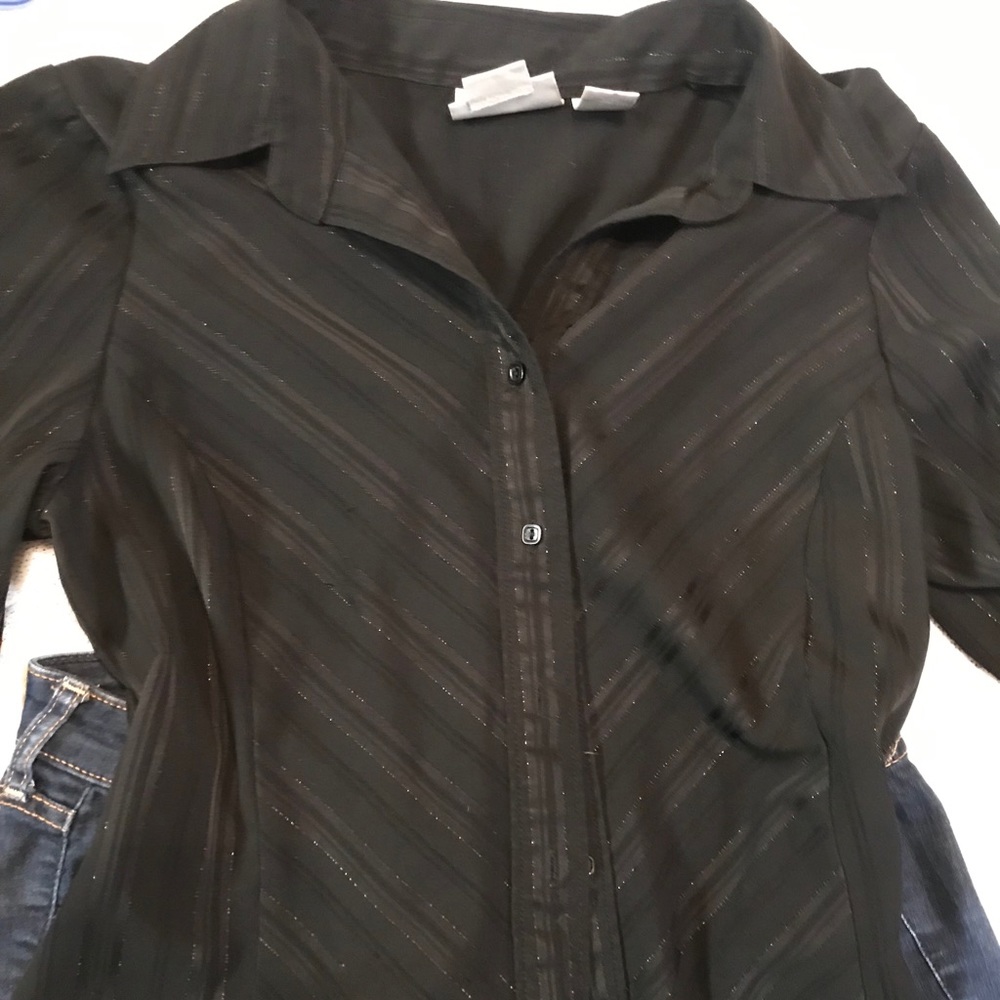 very nice long sleeve blouse with buttons size m